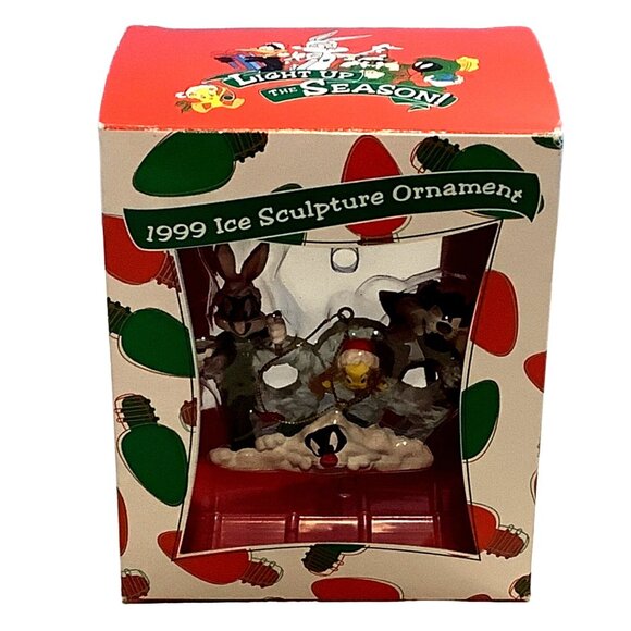 Warner Bros Studio Ornament 1999 Ice Sculpture Bugs Tweety Taz Sylvester - Picture 1 of 7